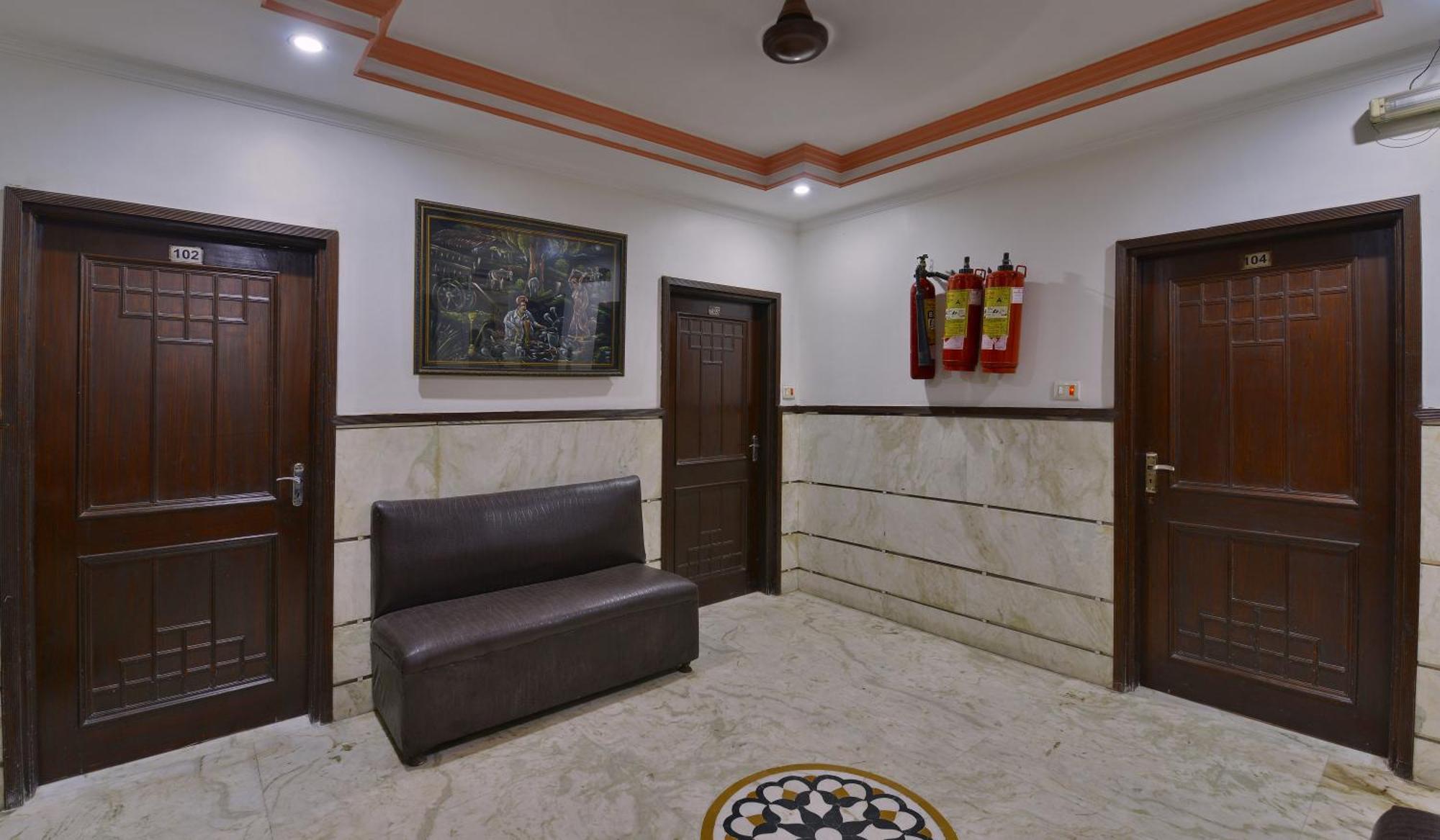 Pg International - Delhi *