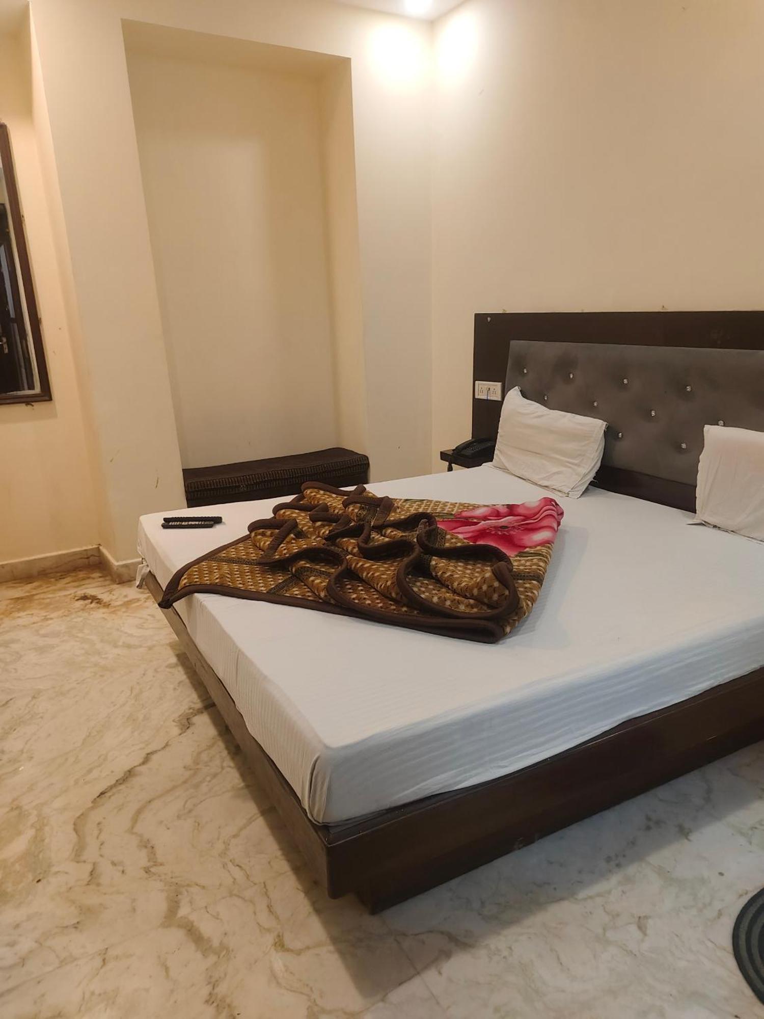Guest house Pg International - Delhi *